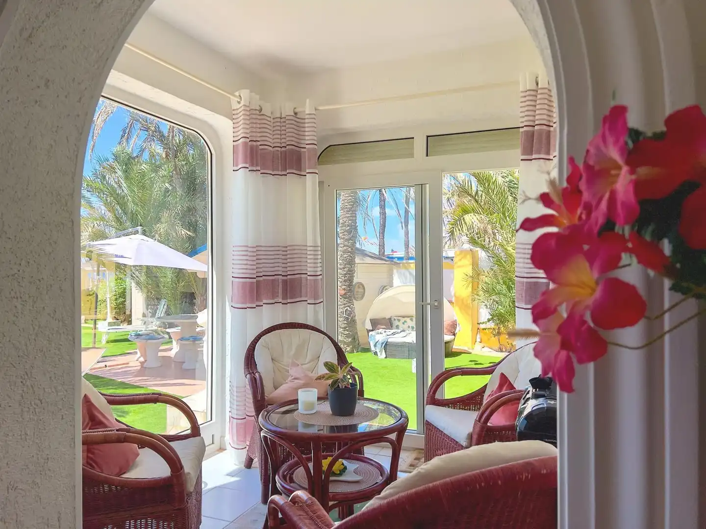 Terrasse von Haus oder Chalet zum Verkauf in La Manga del Mar Menor mit Klimaanlage, Heizung und Privatgarten