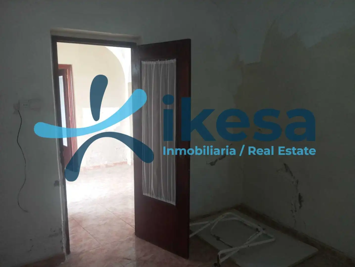 Casa adosada en venta en Burguillos del Cerro