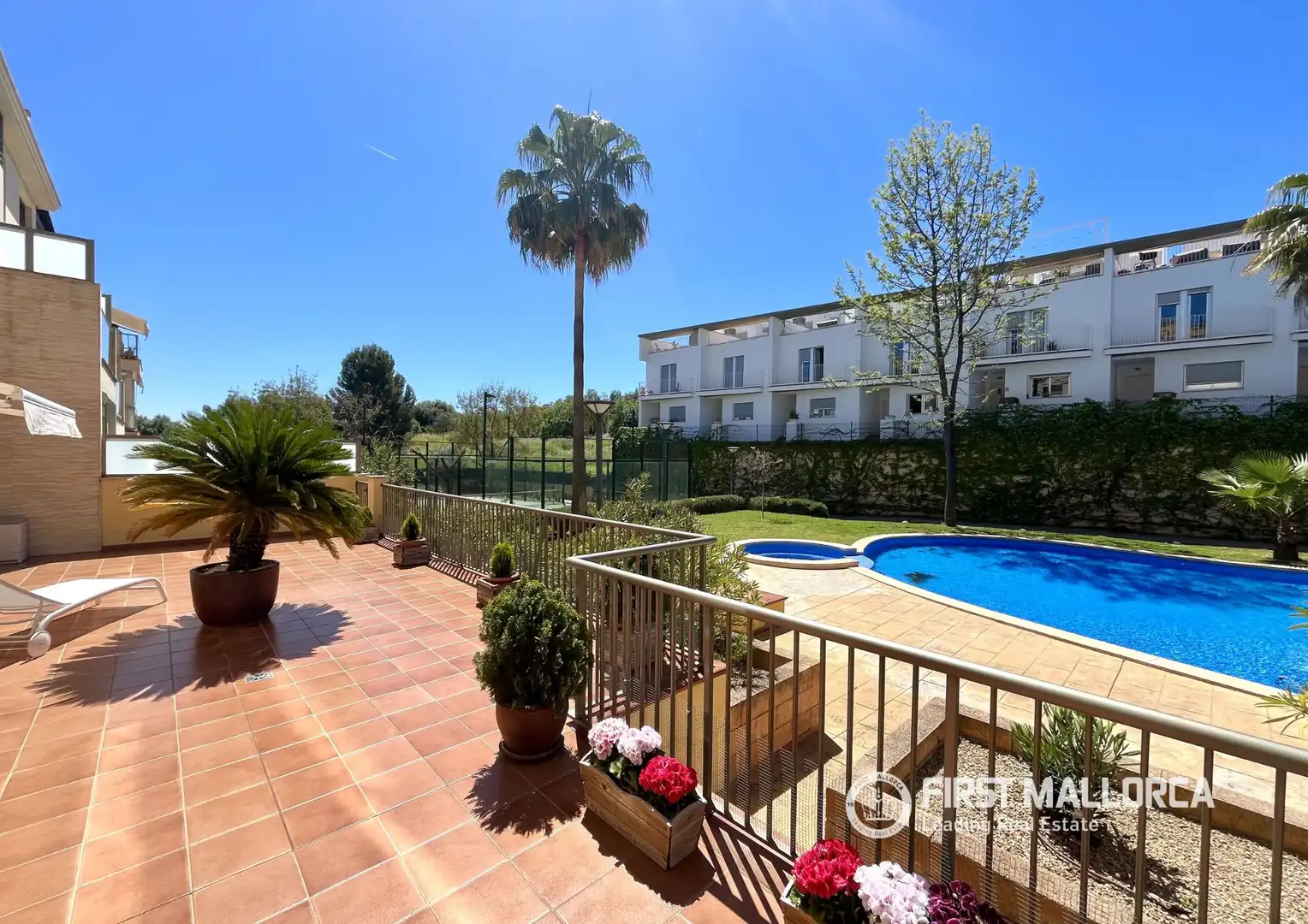 Vista exterior de Apartament de lloguer en  Palma de Mallorca amb Aire condicionat, Moblat i Piscina comunitària