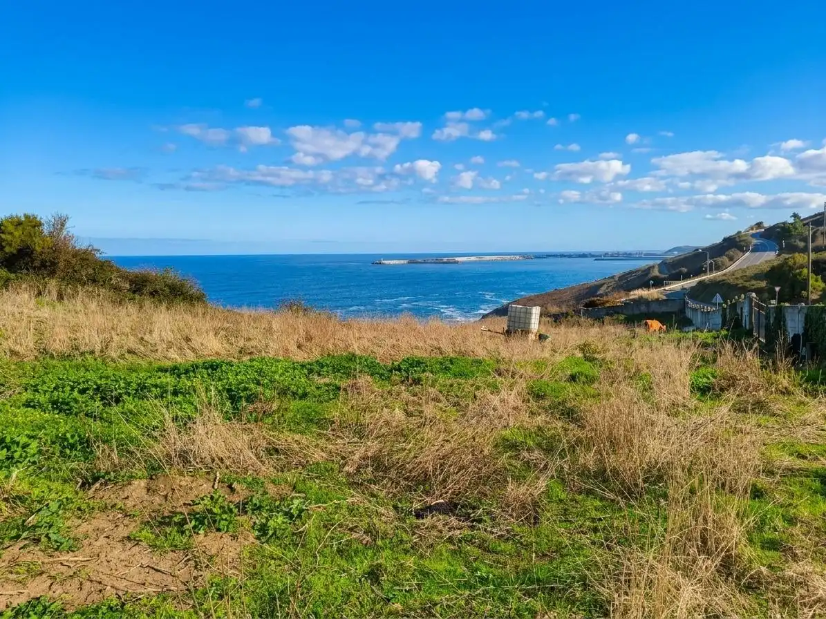 Houses for sale in Arteixo, A Coruña