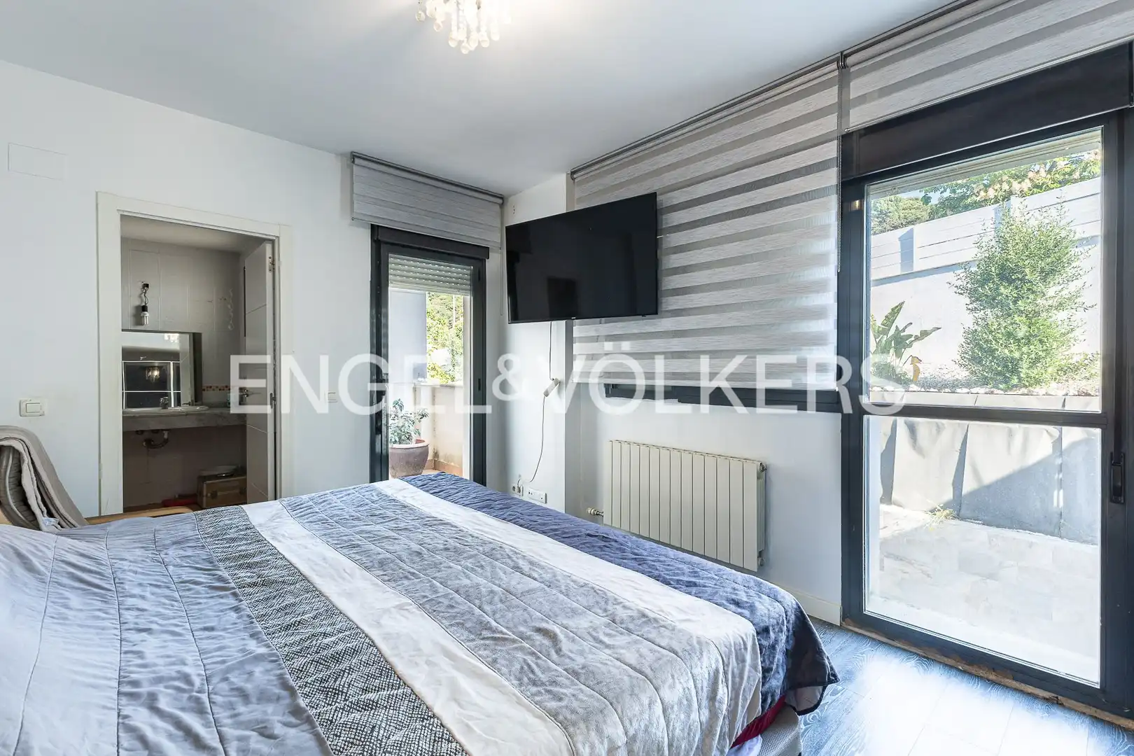 Habitación de Casa adosada en venta en Canet de Mar con Aire acondicionado, Calefacción y Jardín privado