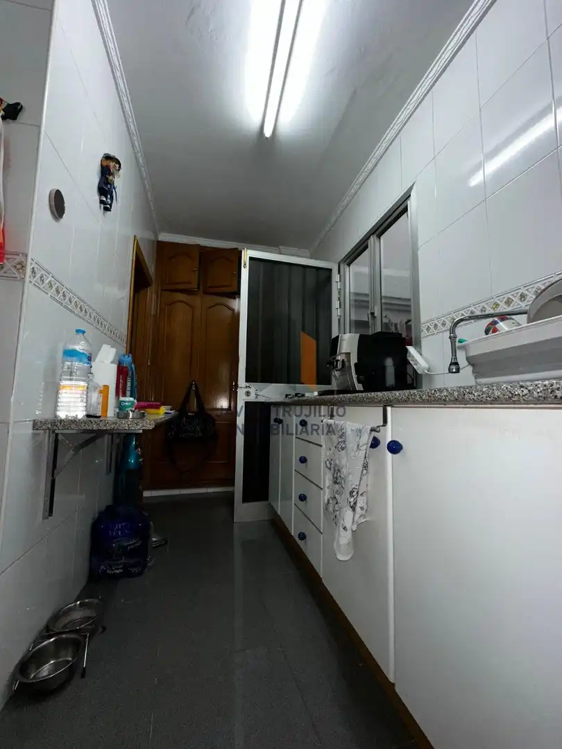 Kitchen of Buildings for sale in Vélez-Málaga