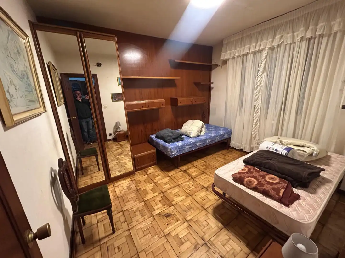 Bedroom of Flat for rent in Torrelavega   with Heating, Parquet flooring and Furnished