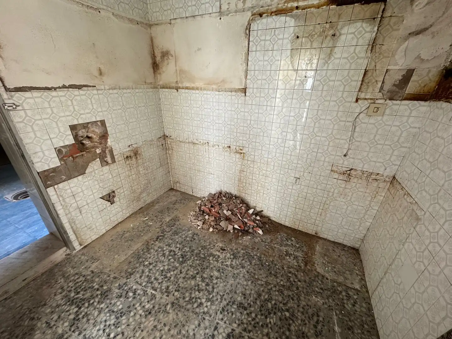 Bathroom of Houses for sale in Villena  with Storage room