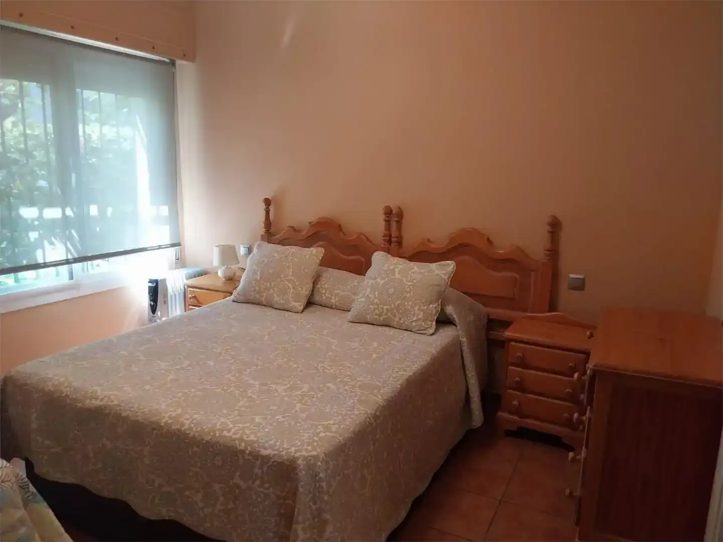 Habitación de Piso en venta en Estepona con Jardín privado, Trastero y Piscina