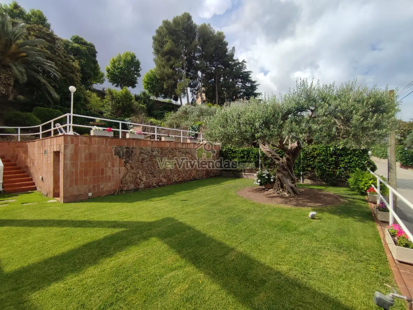Jardín de Casa o chalet en venta en Gelida con Aire acondicionado, Calefacción y Jardín privado