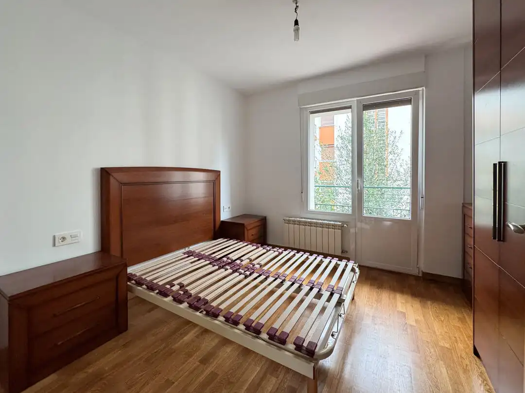 Bedroom of Flat for sale in Legazpi  with Heating and Balcony