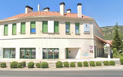 Vista exterior de Local de lloguer en Moralzarzal amb Aire condicionat i Terrassa