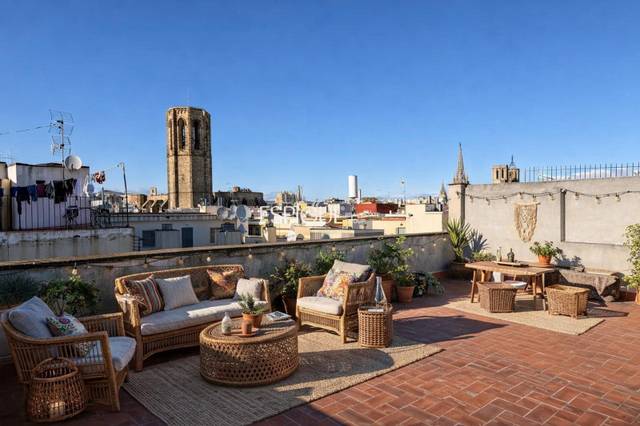 Ático en Venta en Ferran en Barri Gòtic