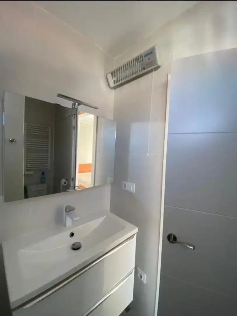 Bathroom of Duplexes for sale in Castuera  with Air Conditioner, Terrace and Furnished