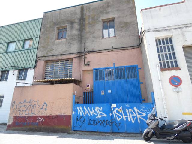 Nave industrial en Alquiler en Can Mas