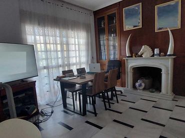 Detached house with pool for sale in Cerros de Montequinto