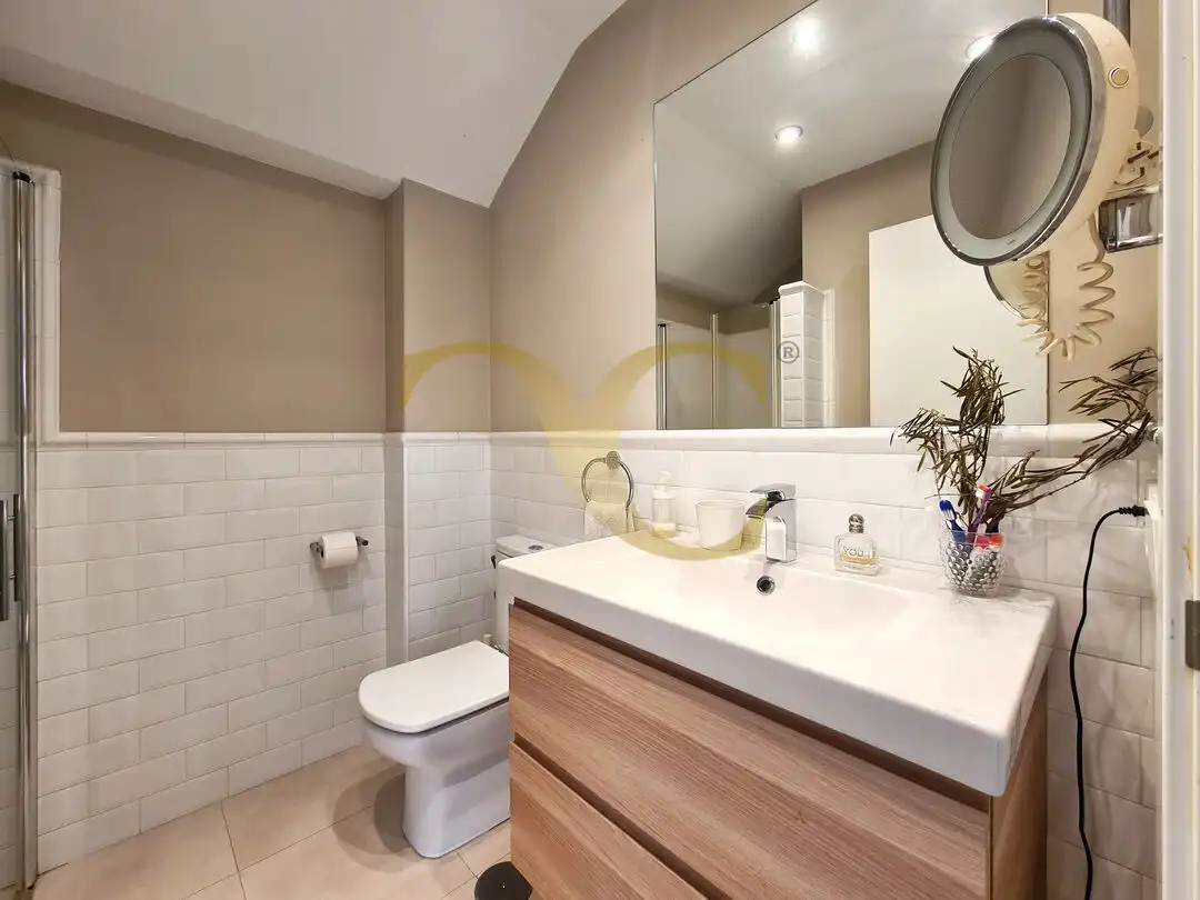 Baño de Casa o chalet en venta en Siero con Calefacción, Jardín privado y Trastero