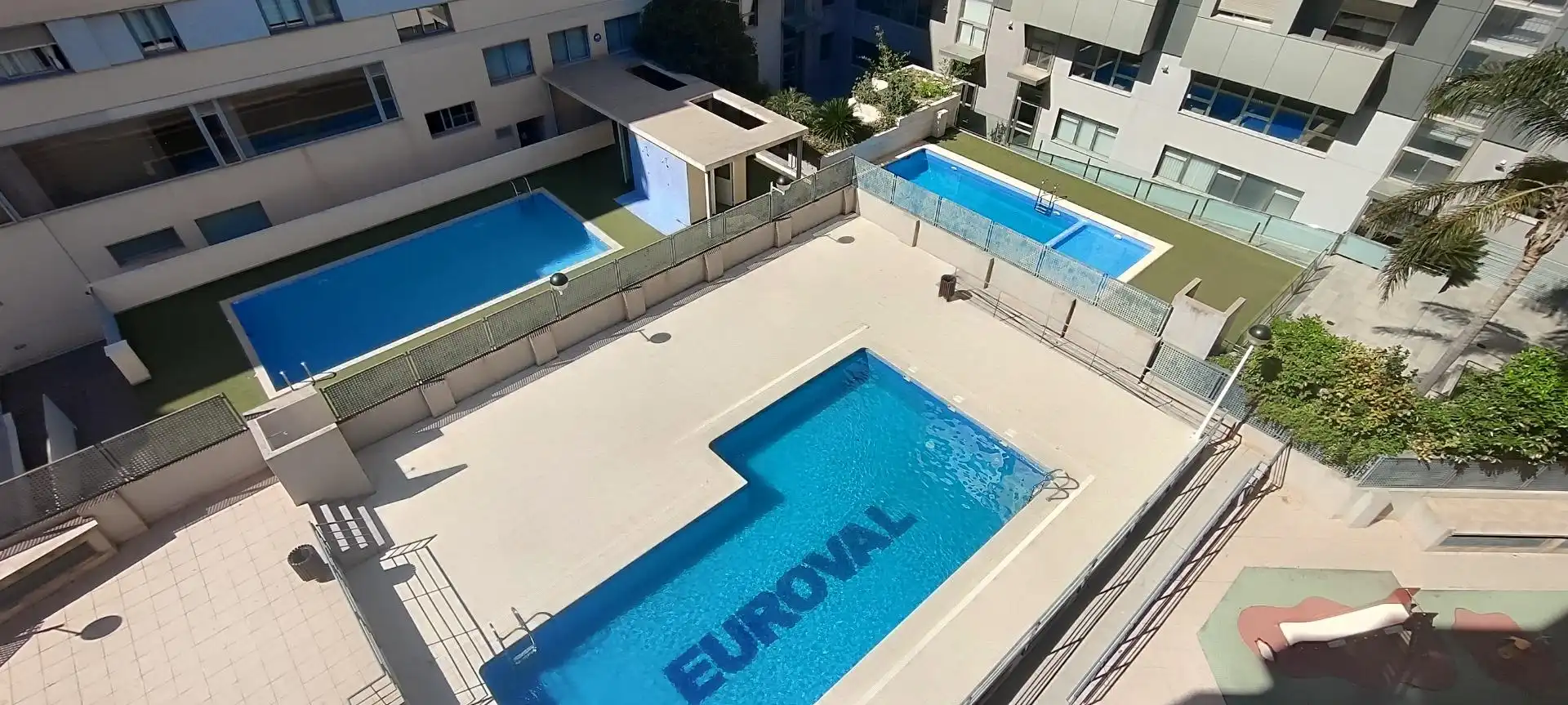 Piscina de Pis de lloguer en Torrent amb Aire condicionat, Calefacció i Parquet