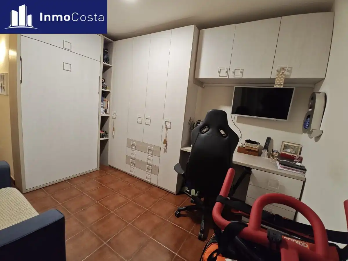 Dormitori de Casa o xalet en venda en La Línea de la Concepción