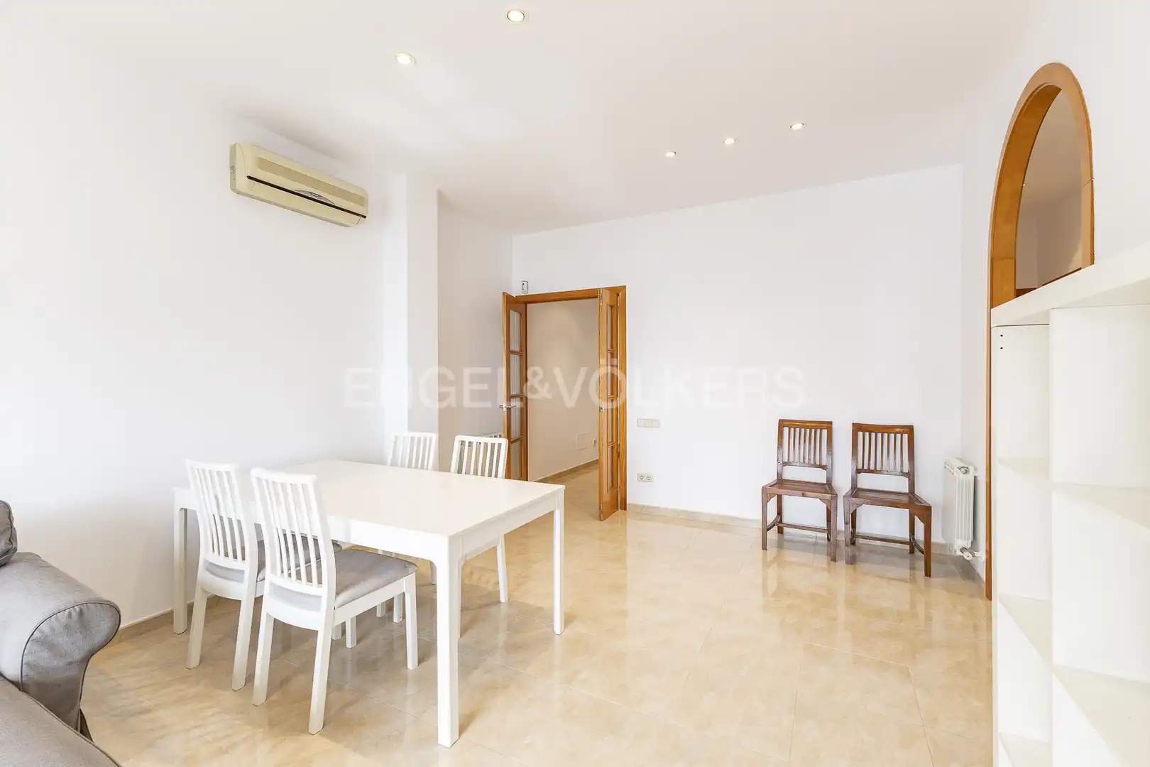 Dining room of Flat for rent in Caldes d'Estrac  with Air Conditioner, Heating and Terrace
