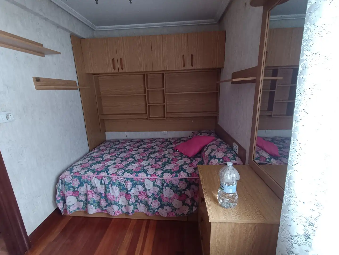 Habitación de Piso en venta en Arrasate / Mondragón con Calefacción, Terraza y Amueblado