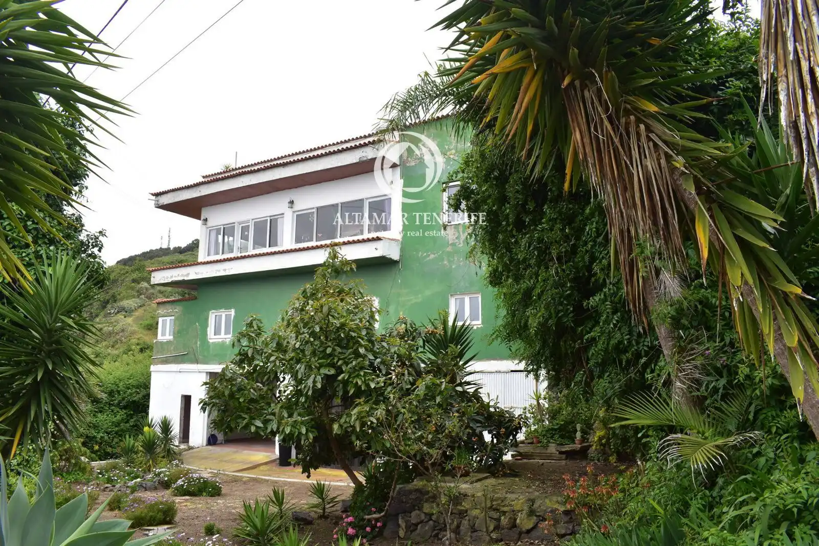 Vista exterior de Casa o xalet en venda en Icod de los Vinos amb Terrassa, Traster i Moblat