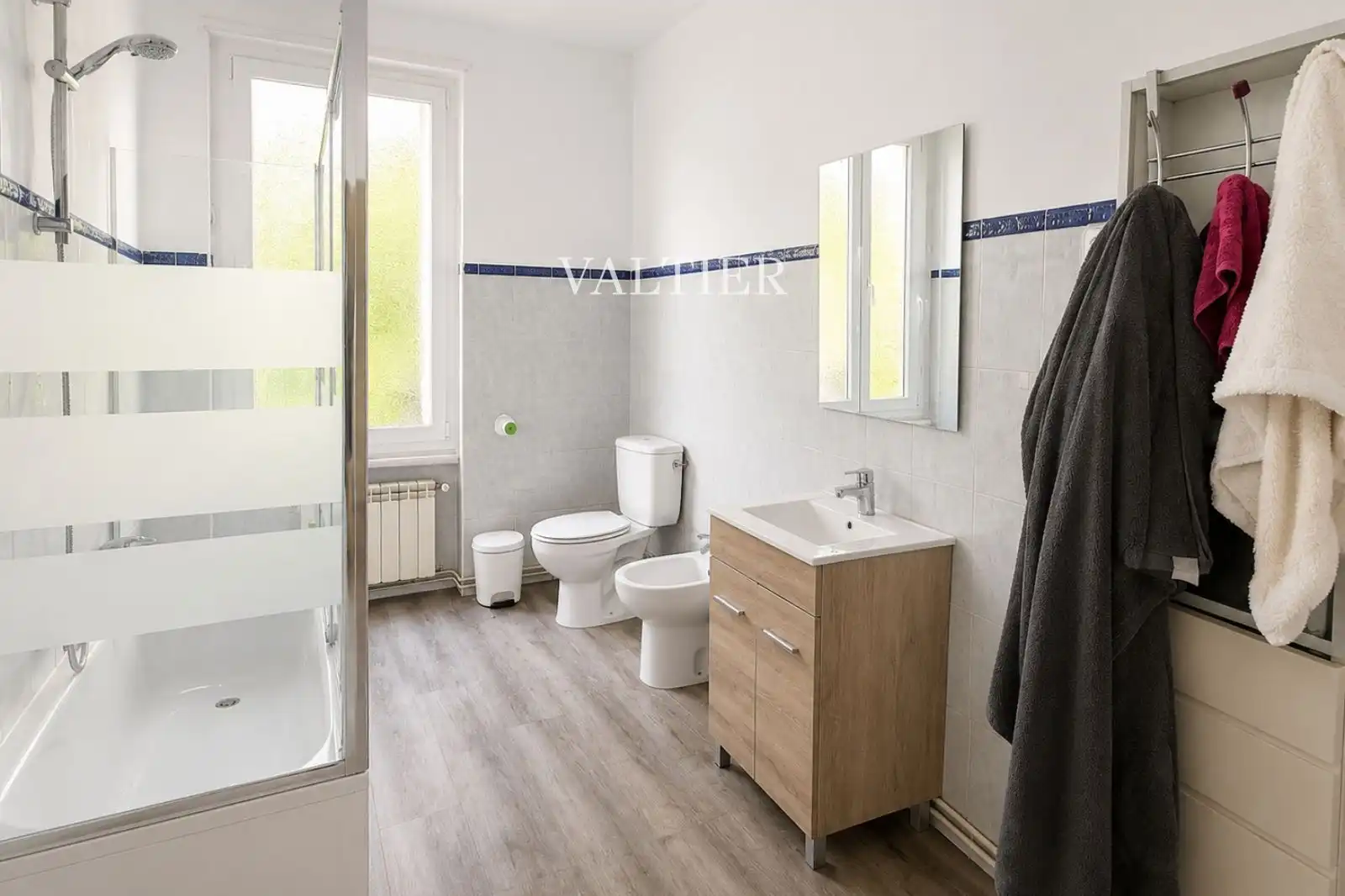 Baño de Piso de alquiler en Madrid con Amueblado