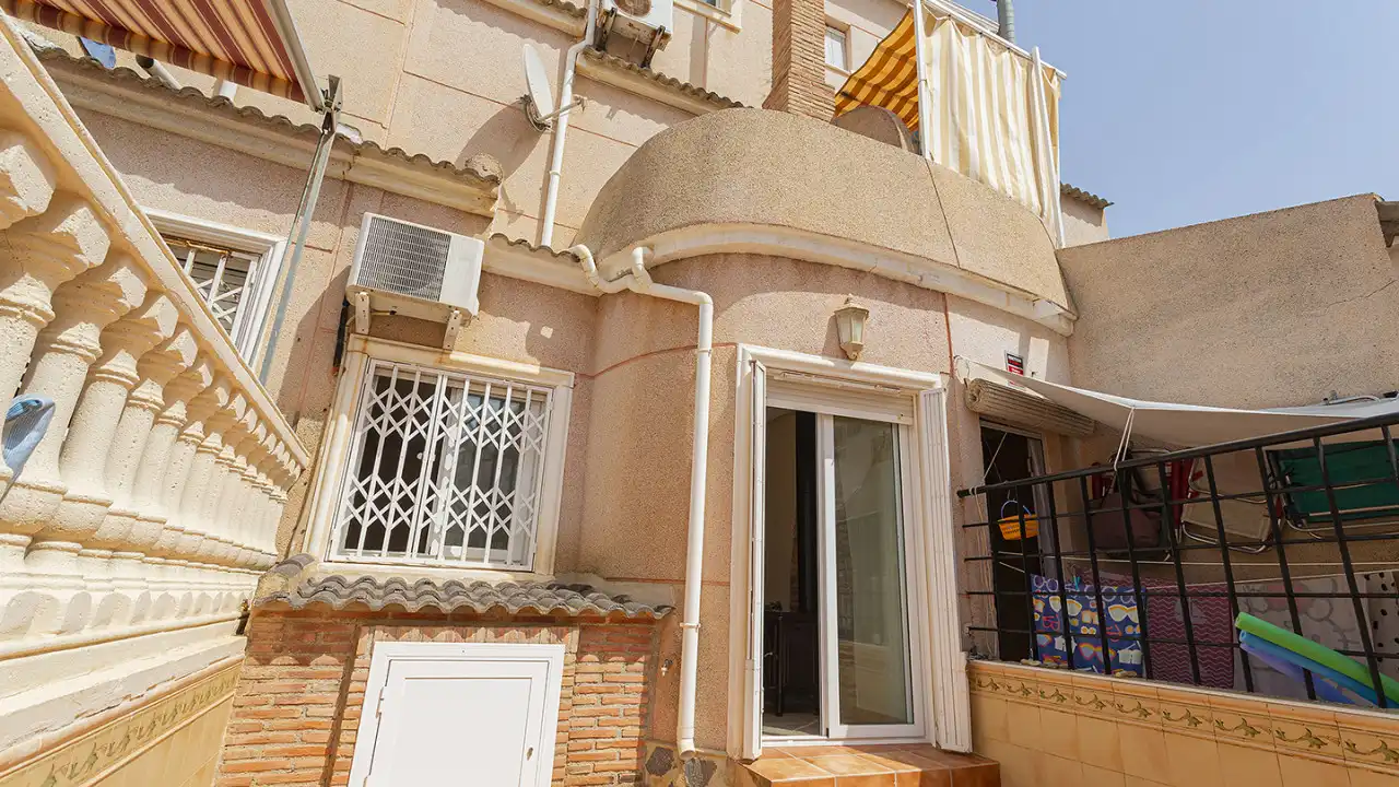 Terraced house with terrace for sale in Orihuela Costa, imagen 4