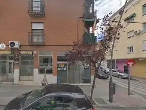 Vista exterior de Local en venda en Aranjuez amb Calefacció