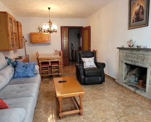 Living room of Single-family semi-detached for sale in Fondarella  with Heating