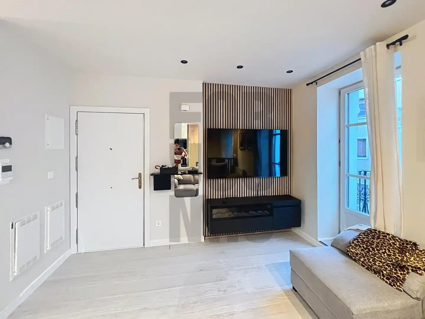 Living room of Apartments for sale in Irun   with Heating, Parquet flooring and Furnished