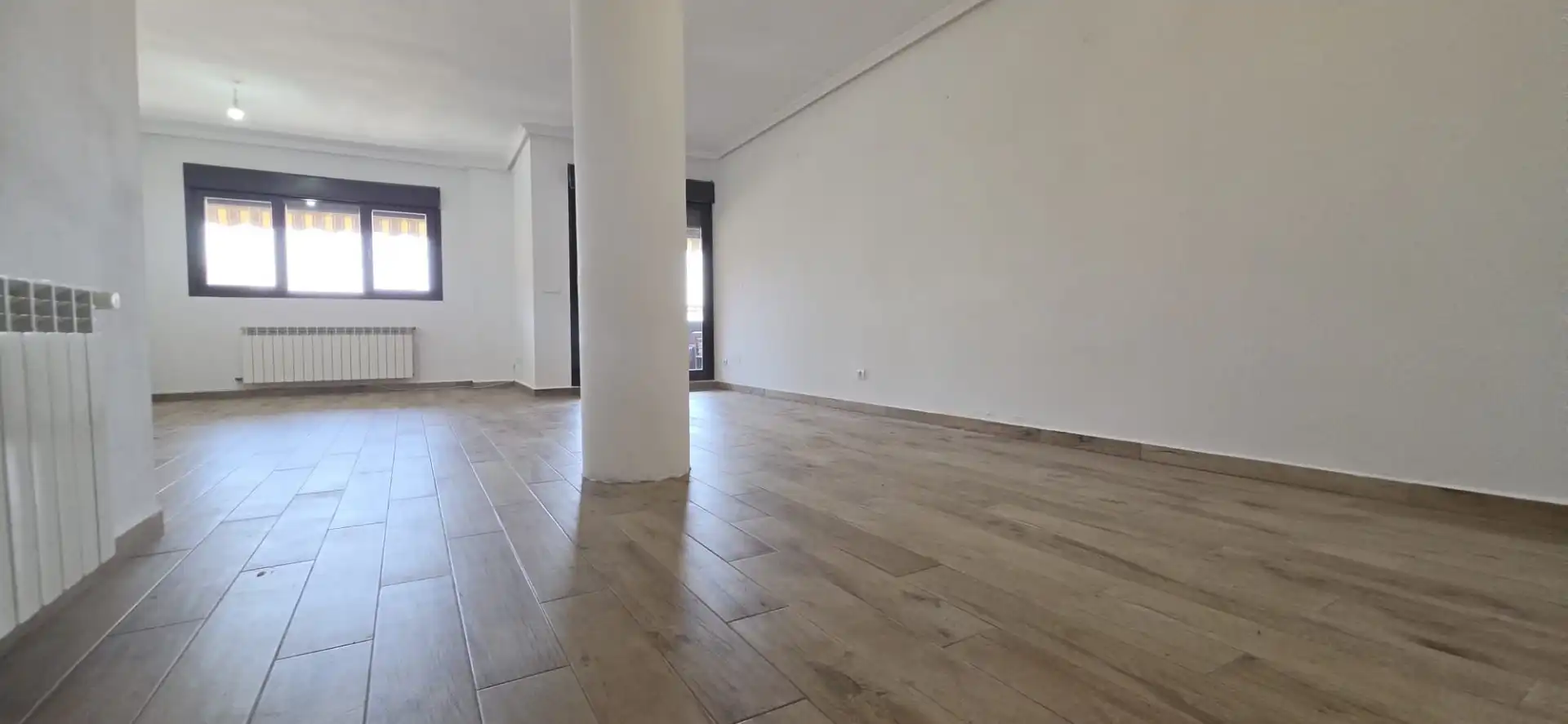 Wohnzimmer von Wohnung zum Verkauf in Seseña mit Klimaanlage, Heizung und Terrasse