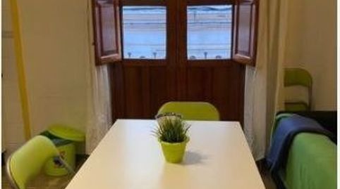 Foto 3 de Piso de alquiler en Calle Arriola, Centro - Sagrario, Granada Capital