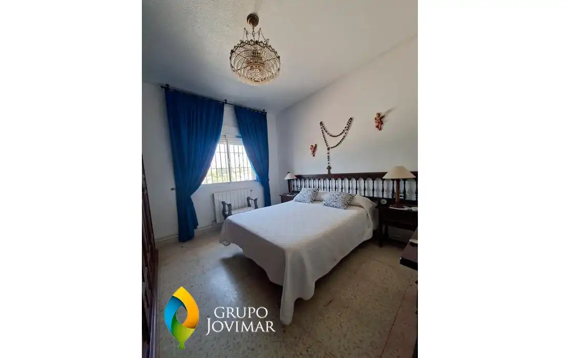 Habitación de Casa o chalet en venta en Guadix con Calefacción, Piscina y Amueblado