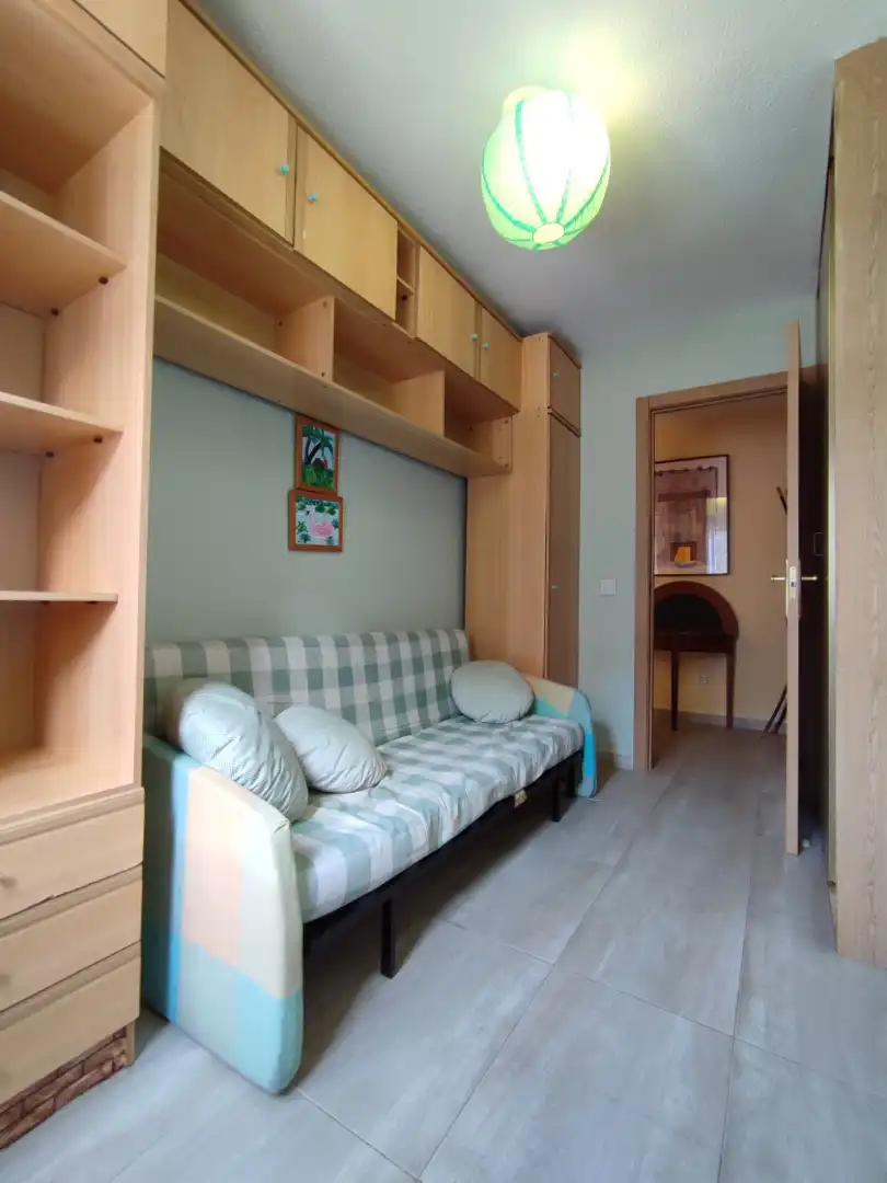 Sala d'estar de Apartament de lloguer en Alicante / Alacant amb Parquet, Moblat i Forn