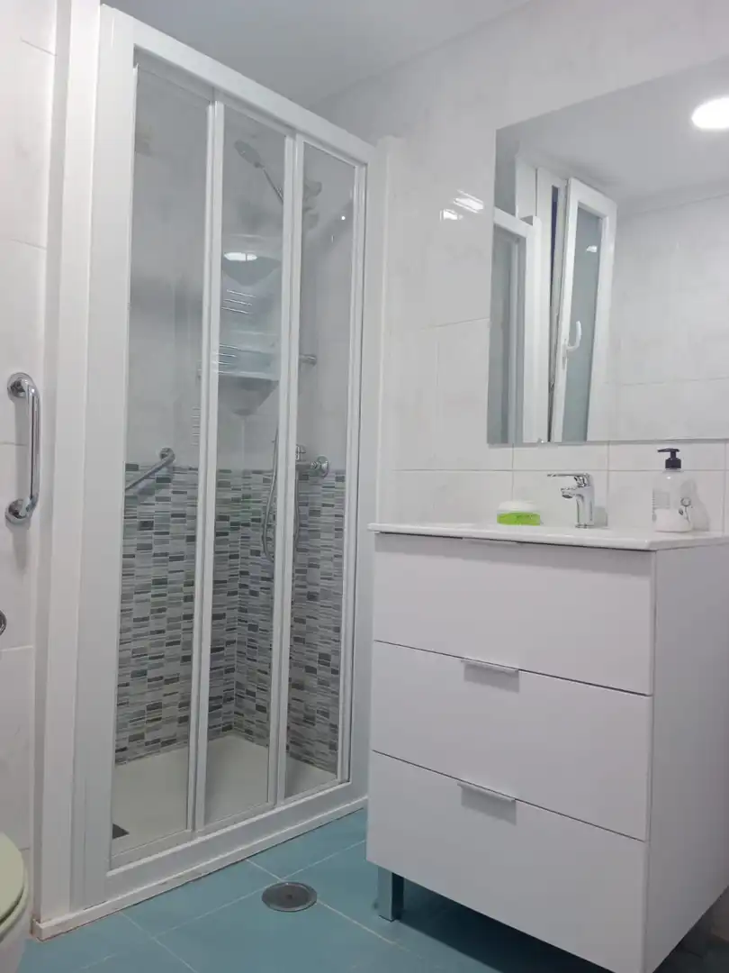 Flat for rent in Santander - CL HABANA, Cuatro Caminos