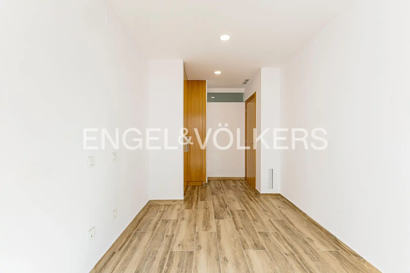 Piso en venta en Barcelona con Aire acondicionado, Calefacción y Terraza