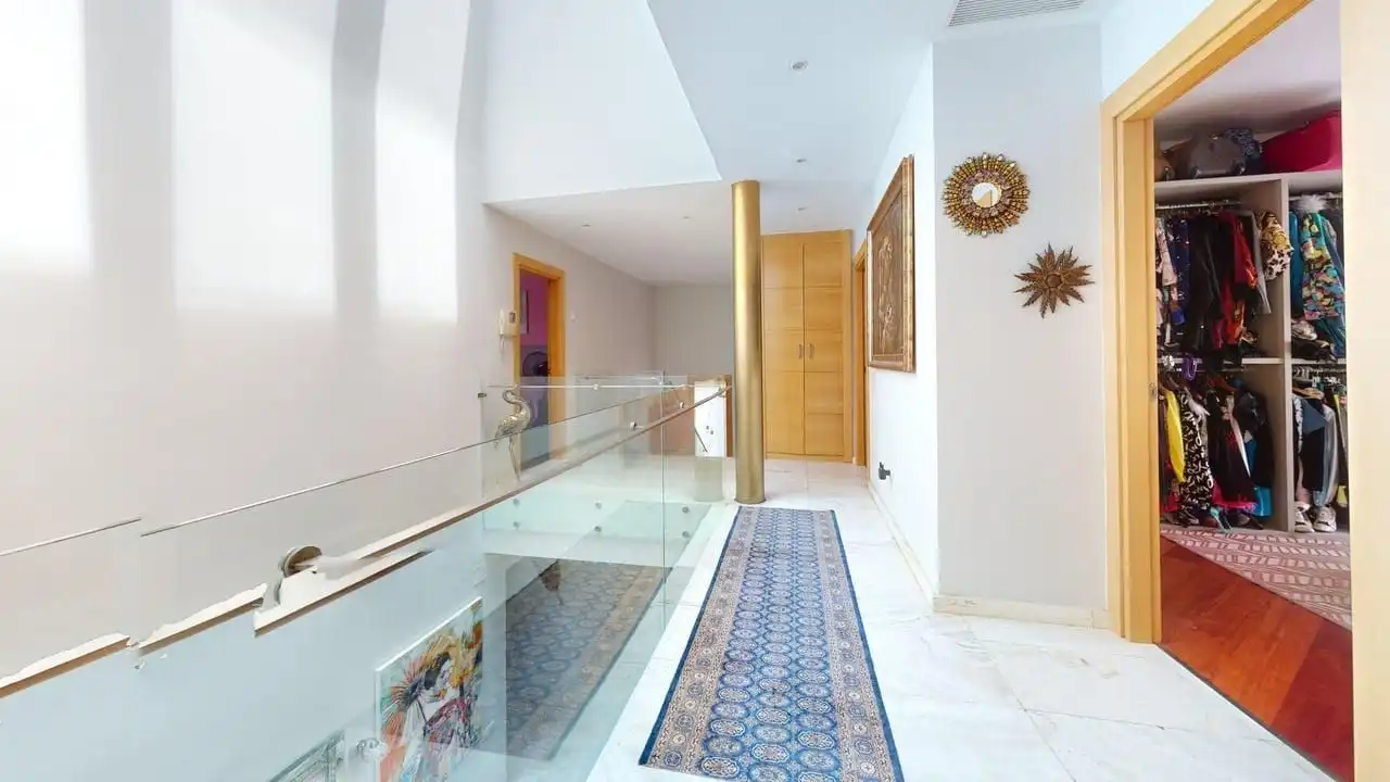 Houses for sale in Ciudalcampo  with Air Conditioner, Heating and Private garden
