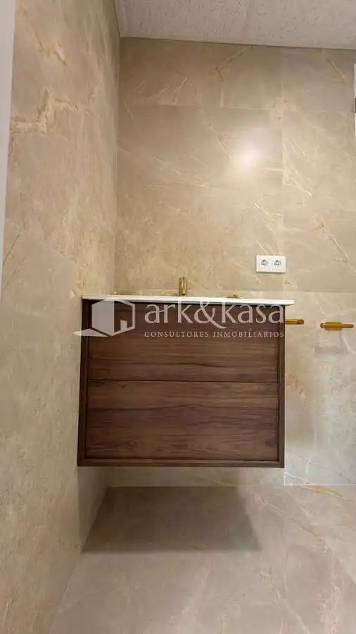 Bany de Casa o xalet de lloguer en Sagunto / Sagunt amb Aire condicionat, Jardí privat i Terrassa