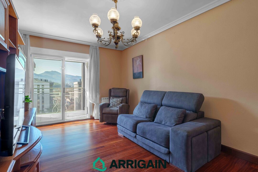 Sala de estar de Piso en venta en Hernani con Calefacción y Terraza