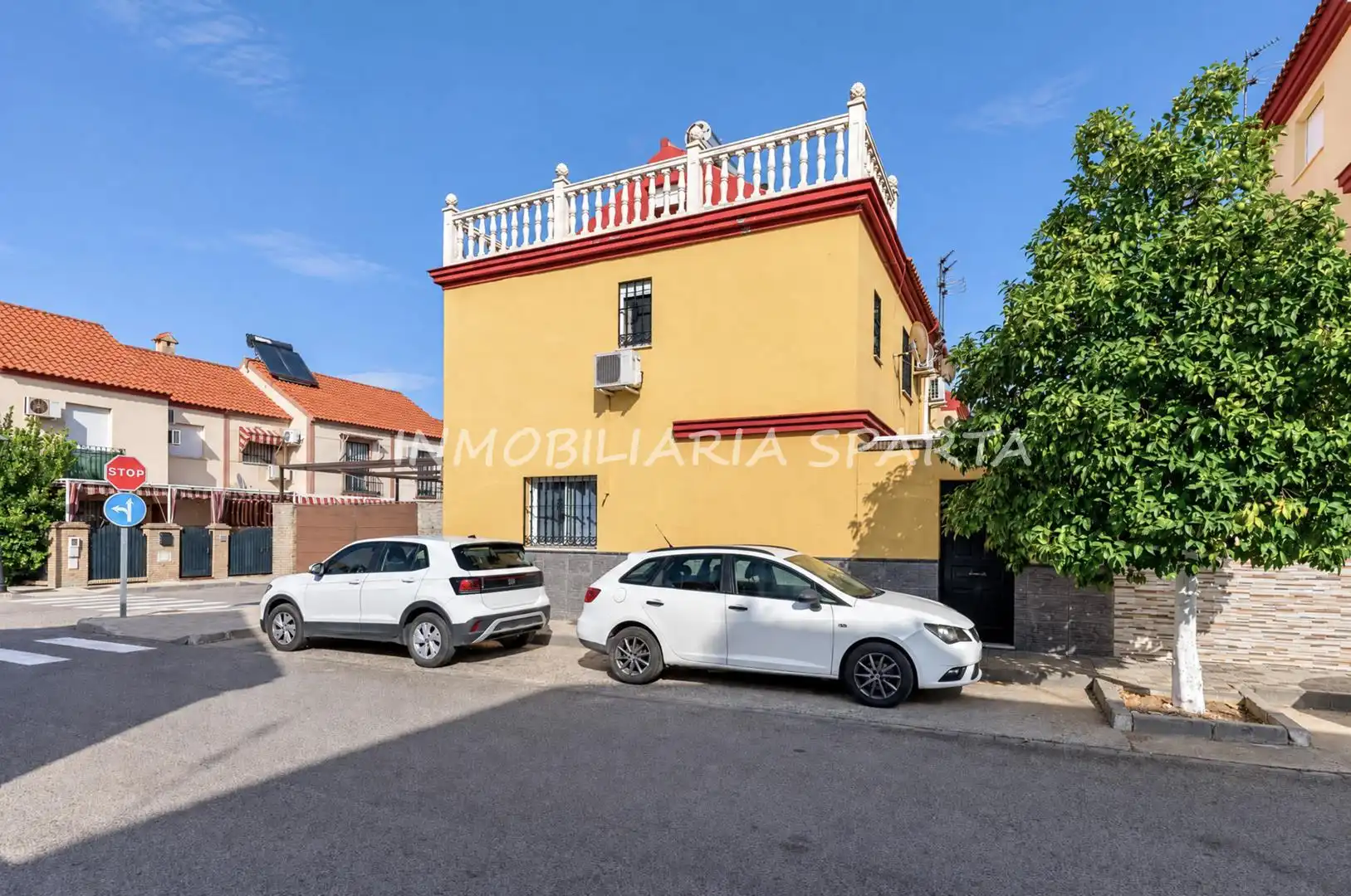 Vista exterior de Casa adosada en venda en Santiponce, Sevilla