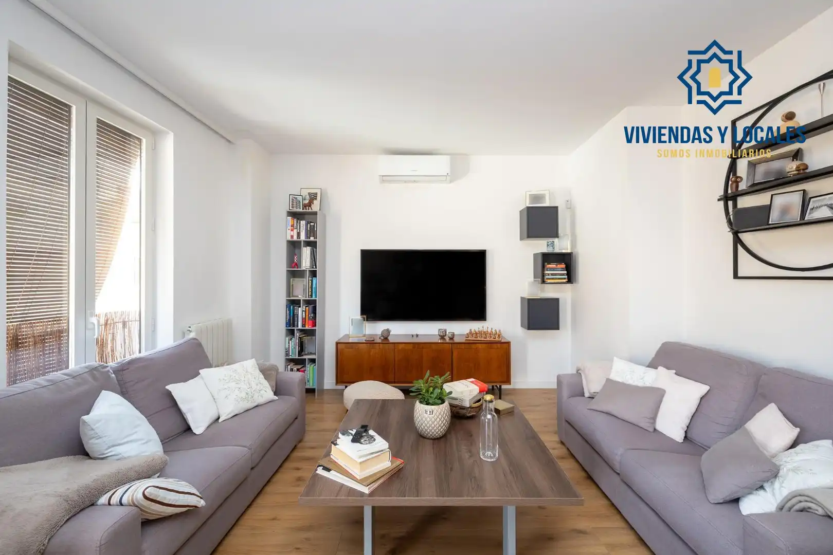 Pis amb terrassa en venda a Centro