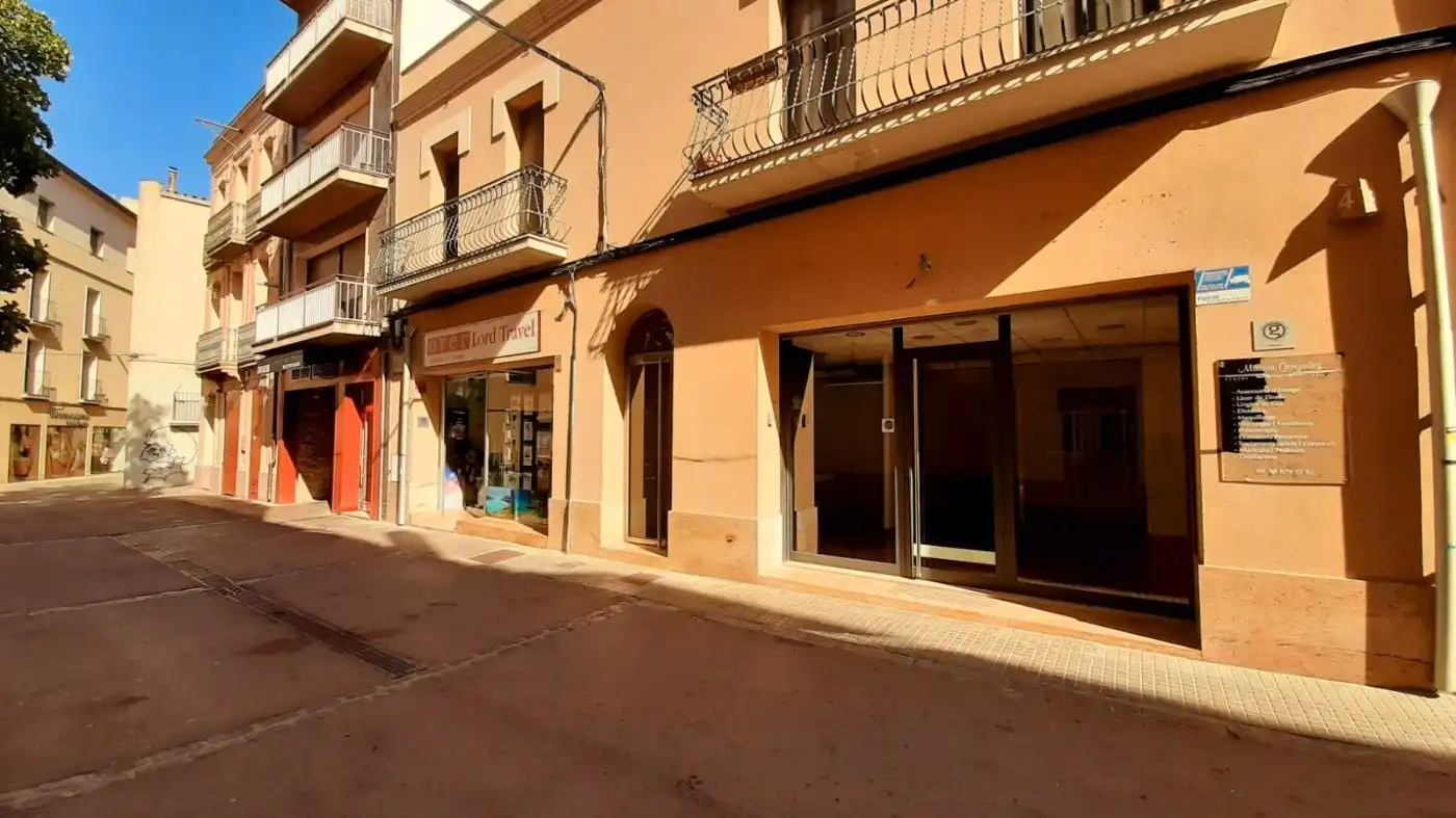Local comercial de lloguer a Carrer Catalunya 3, imagen 2