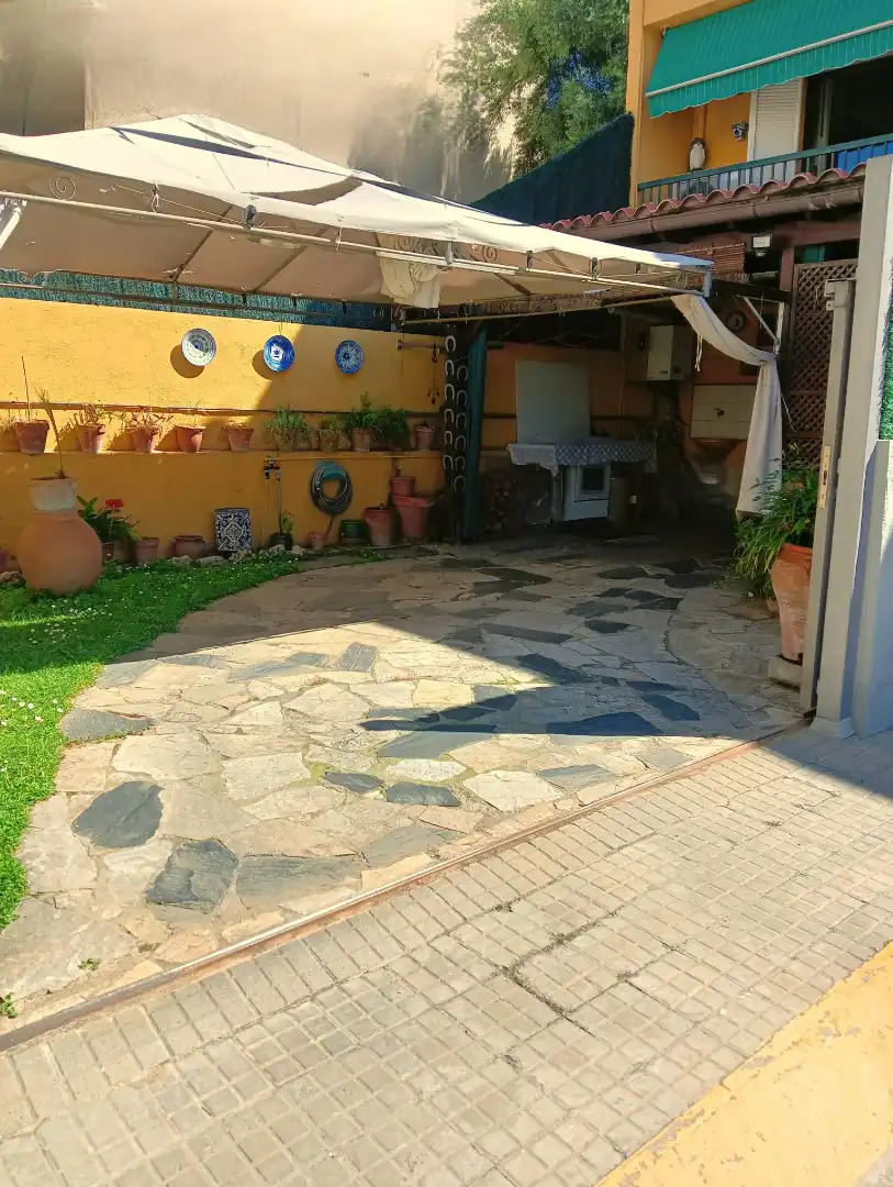 Adosado con terraza en venta en Carrer d'Isabel la Catòlica, imagen 31