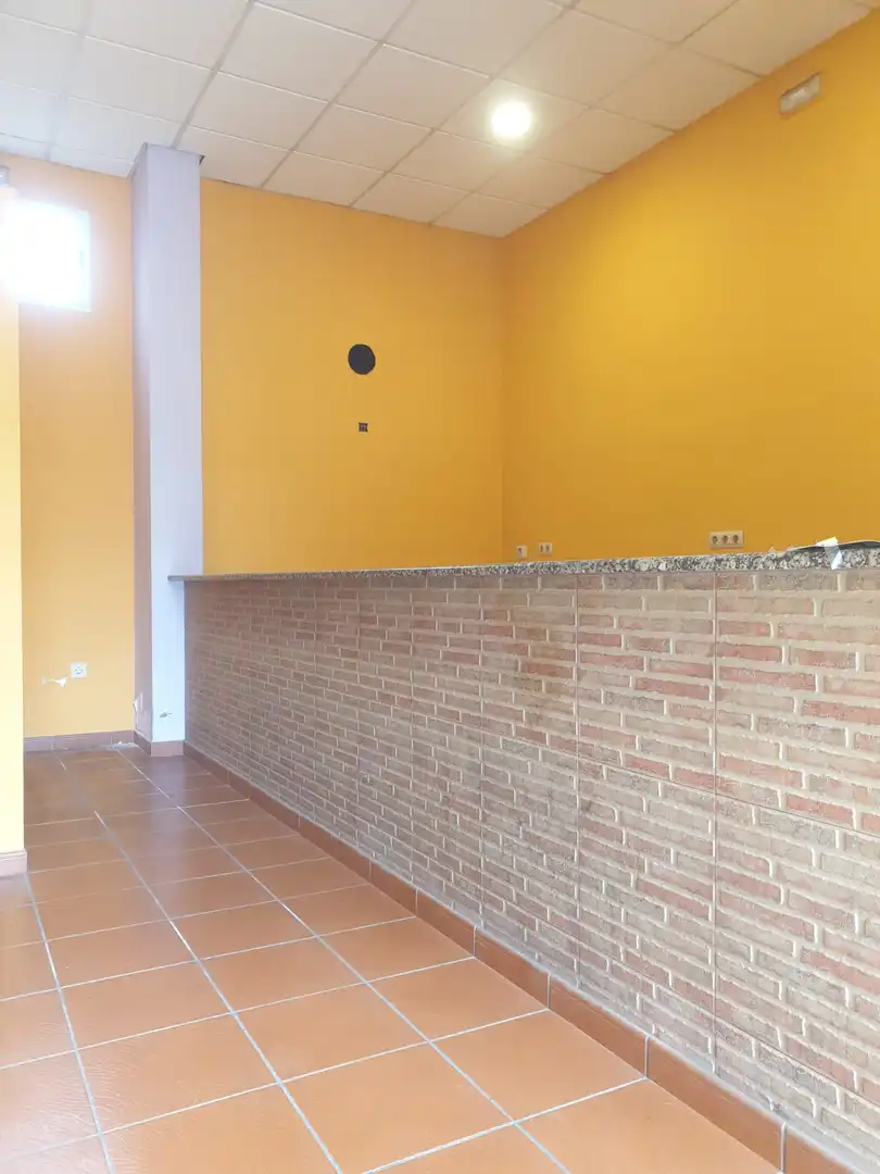 Local comercial en venta en Caranza, imagen 3