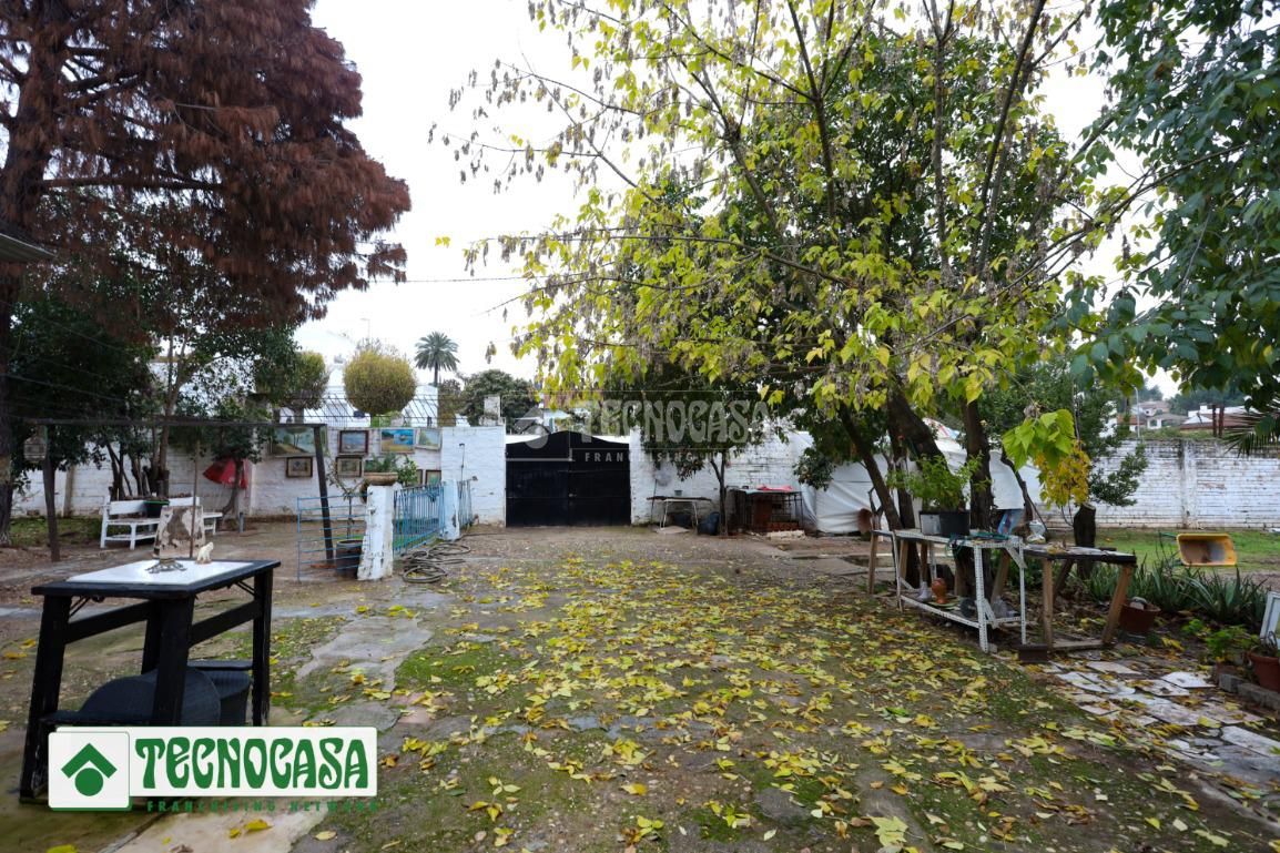 Jardín de Casa adosada en venta en  Córdoba Capital