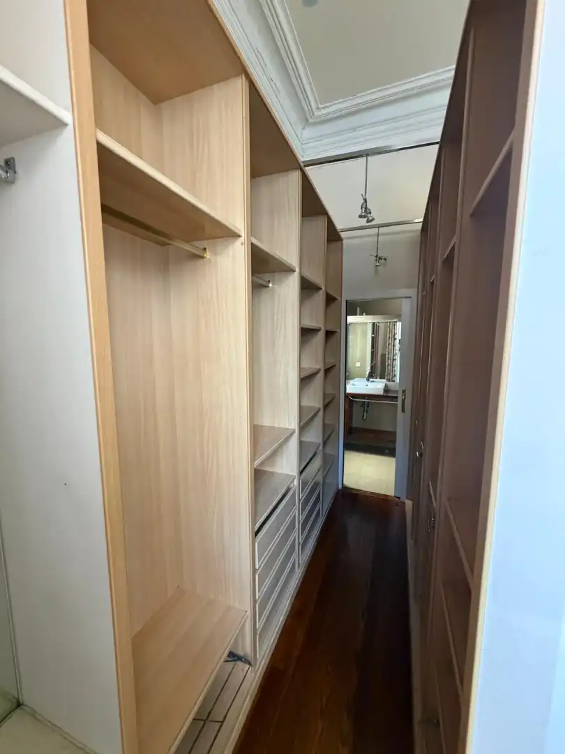 Wohnung zur Miete in Vigo  mit Heizung, Parkett und Möbliert