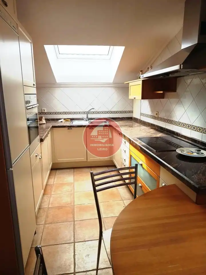 Küche von Wohnung zur Miete in Nigrán mit Möbliert