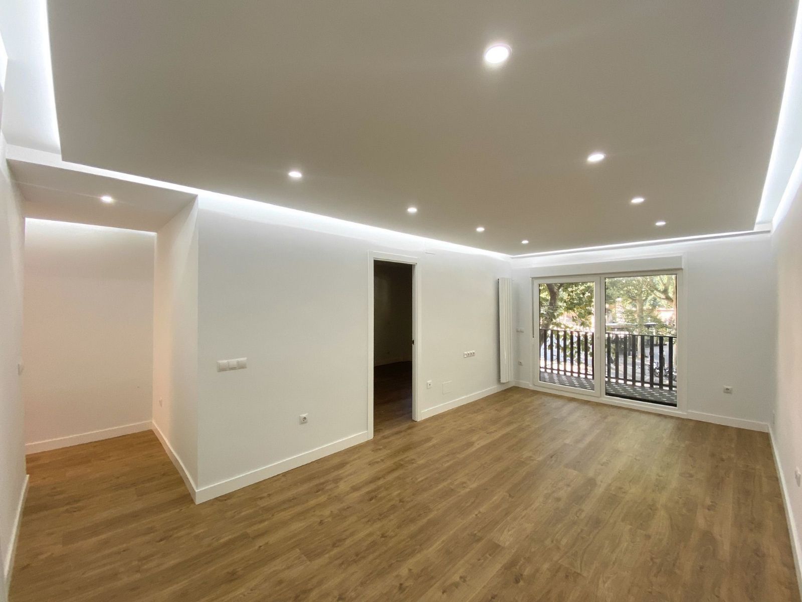 Flat for sale in  Madrid Capital  with Terrace