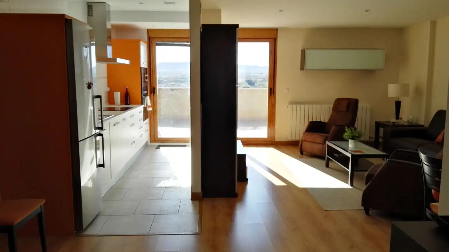 Cocina de Piso en venta en Cintruénigo con Calefacción, Terraza y Trastero