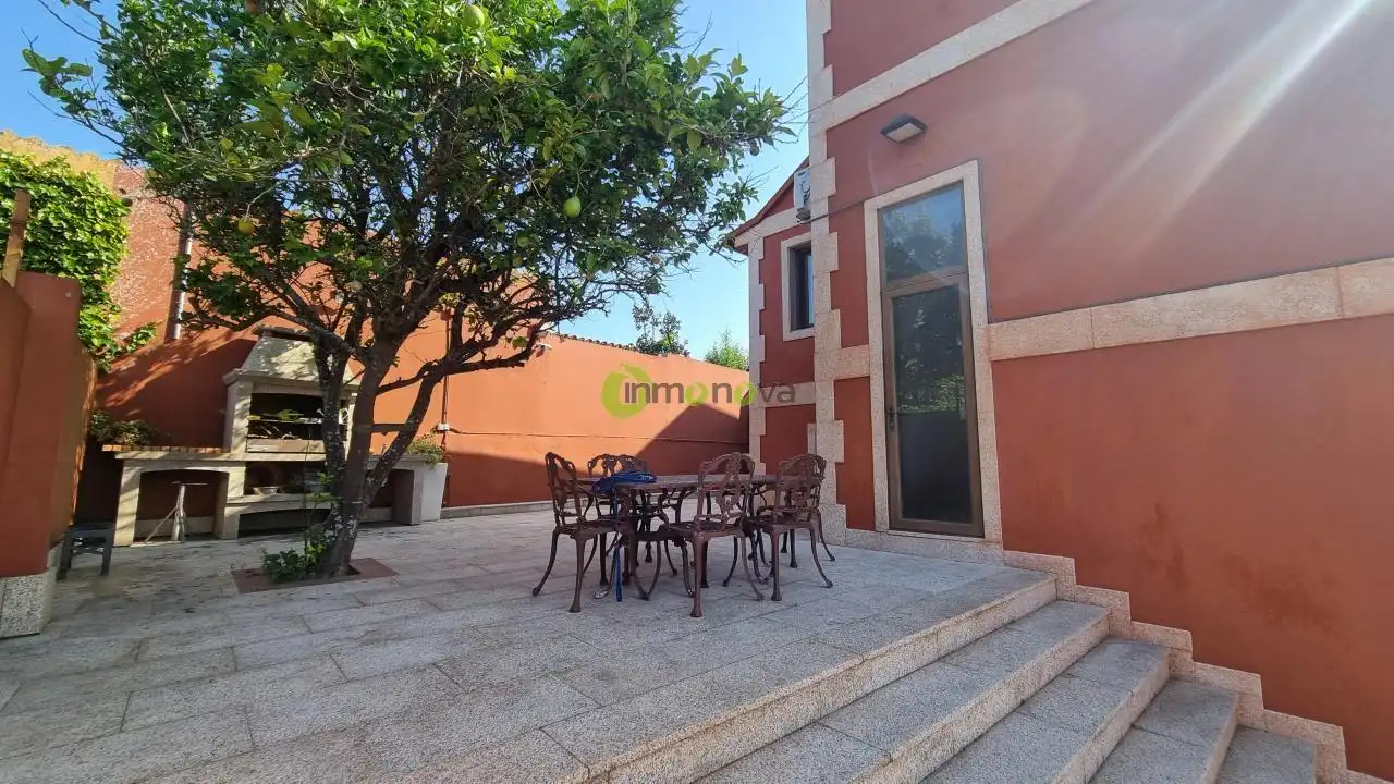 Terraza de Casa o chalet en venta en Nigrán con Calefacción, Jardín privado y Trastero