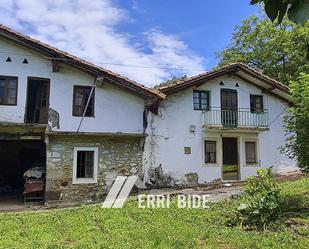 Exterior view of Country house for sale in Meñaka  with Private garden, Storage room and Balcony