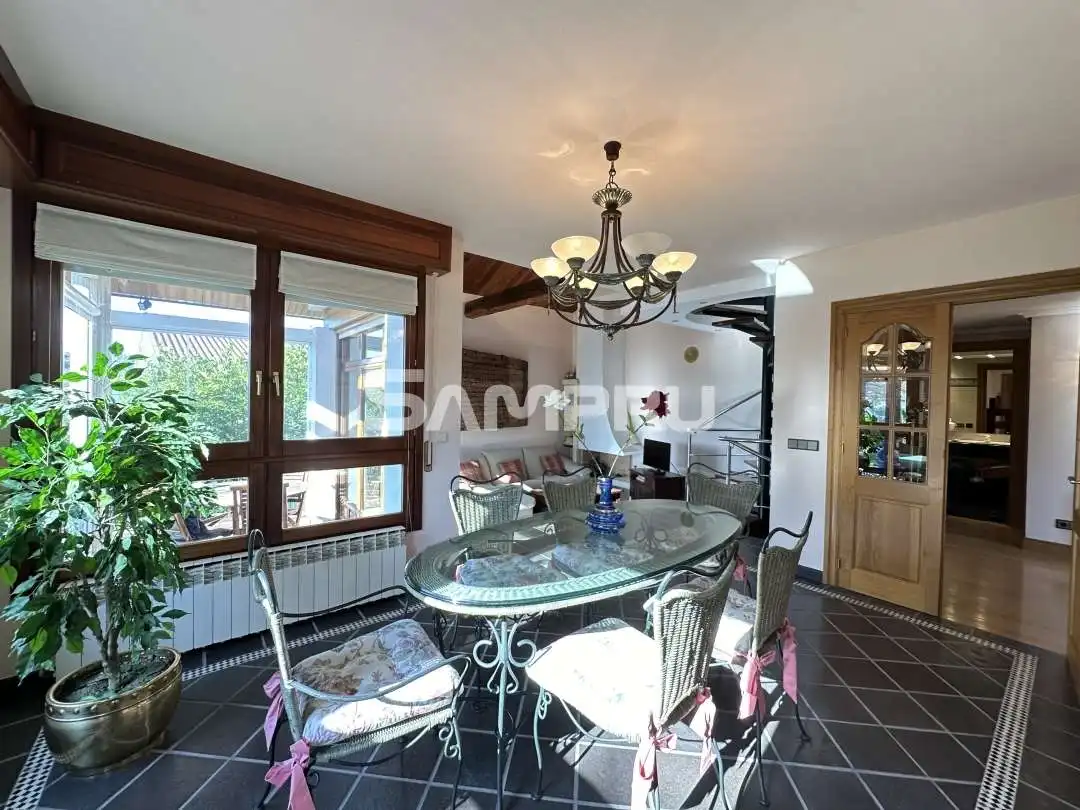 Esszimmer von Wohnung zum Verkauf in Legutio mit Heizung, Privatgarten und Terrasse