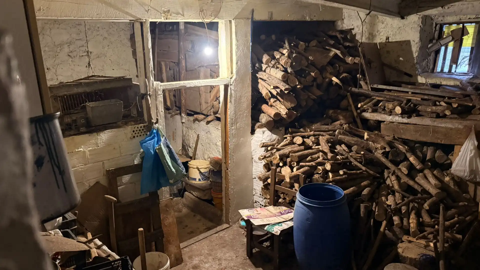 Casa o xalet en venda en Puertomingalvo amb Calefacció, Traster i Balcó